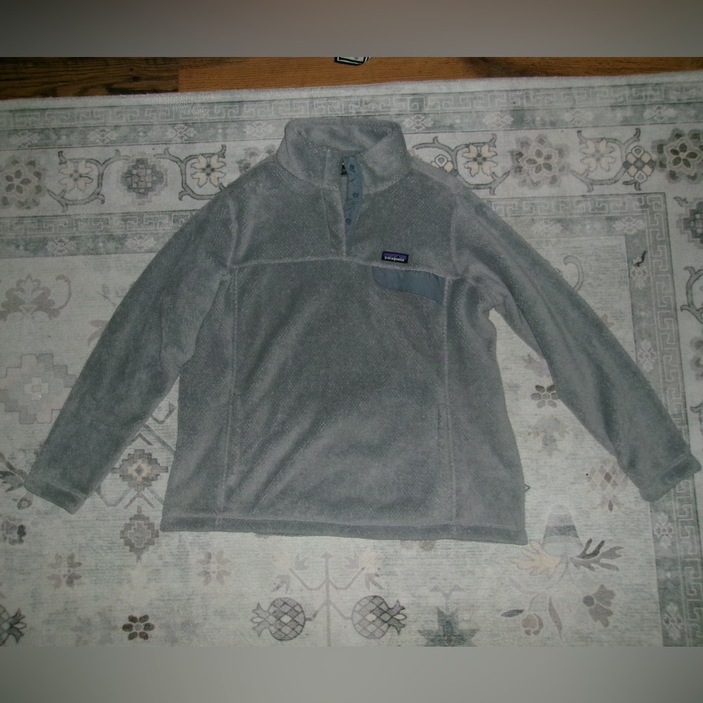 Patagonia Steel Gray Fleece Pullover